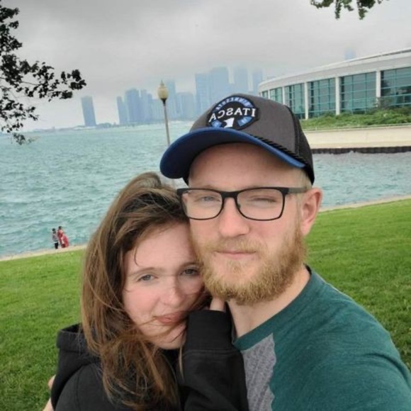 Meet your Posher, Miranda - Picture 1 of 1